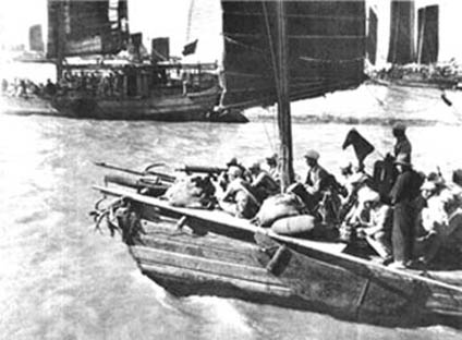 解放軍發起渡江戰役。